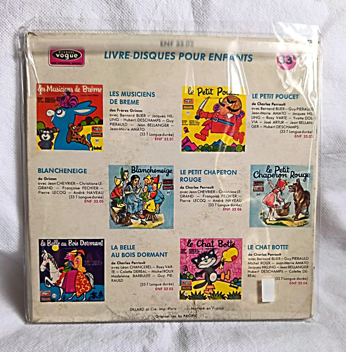 Logo collection du Chat Botté sur la pochette du disque Le Petit Poucet