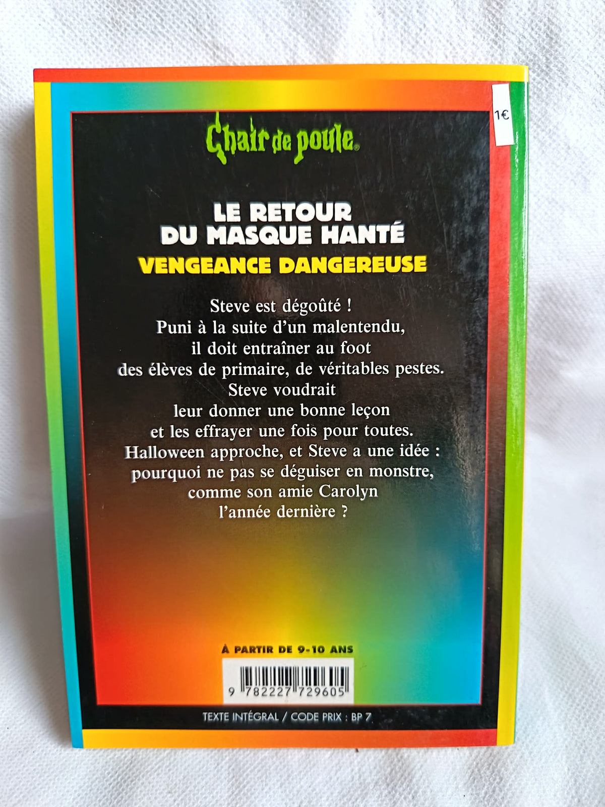 Quatrième de couverture du livre Chair de Poule Le Retour du Masque Hanté
