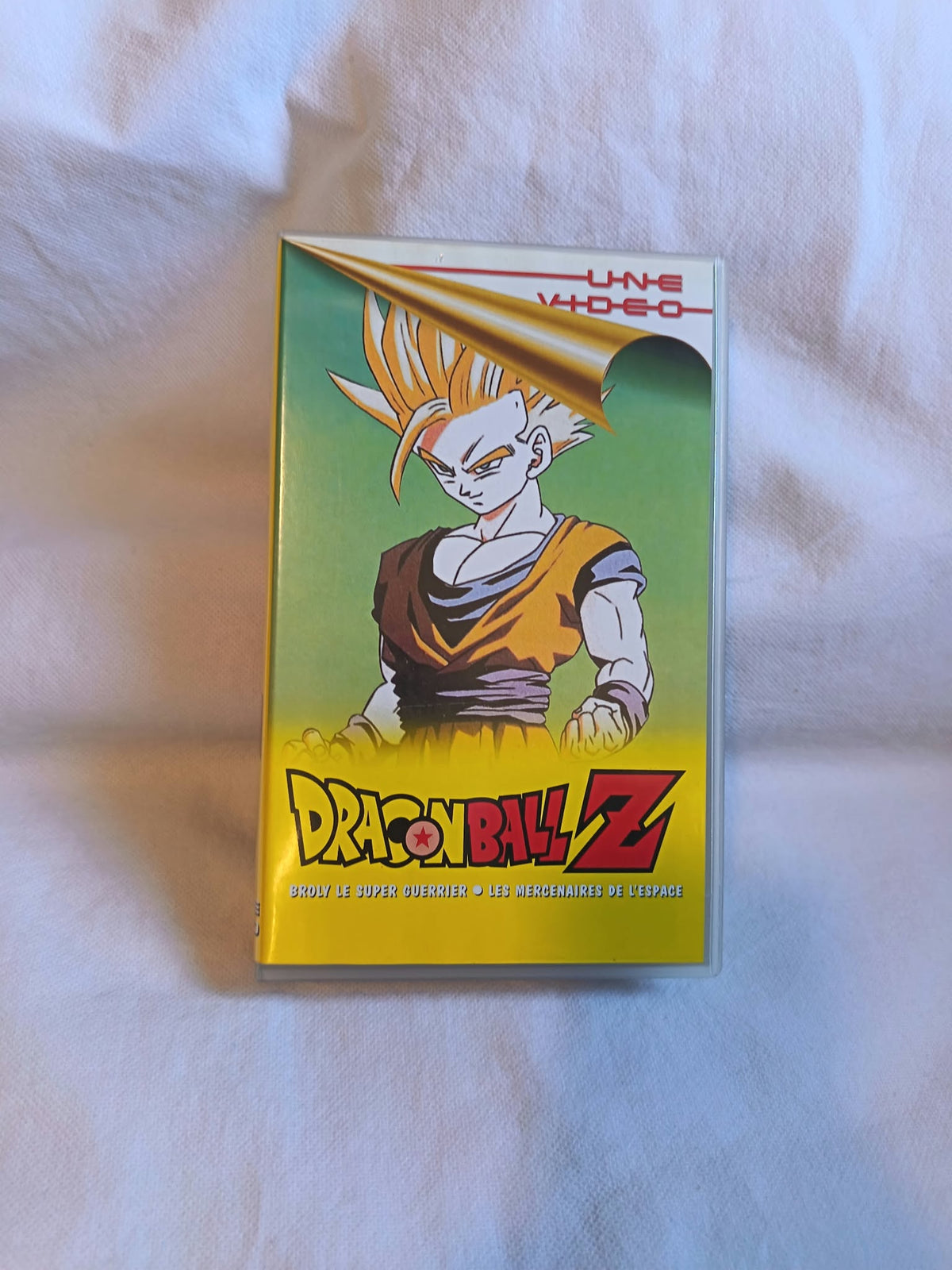Jaquette de la VHS Dragon Ball Z Broly le Super Guerrier et Les Mercenaires de l'Espace