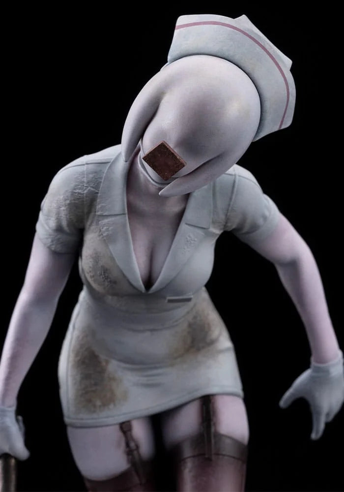 SILENT HILL 2 Bubble Head Nurse Statuette Oshi Works 22cm