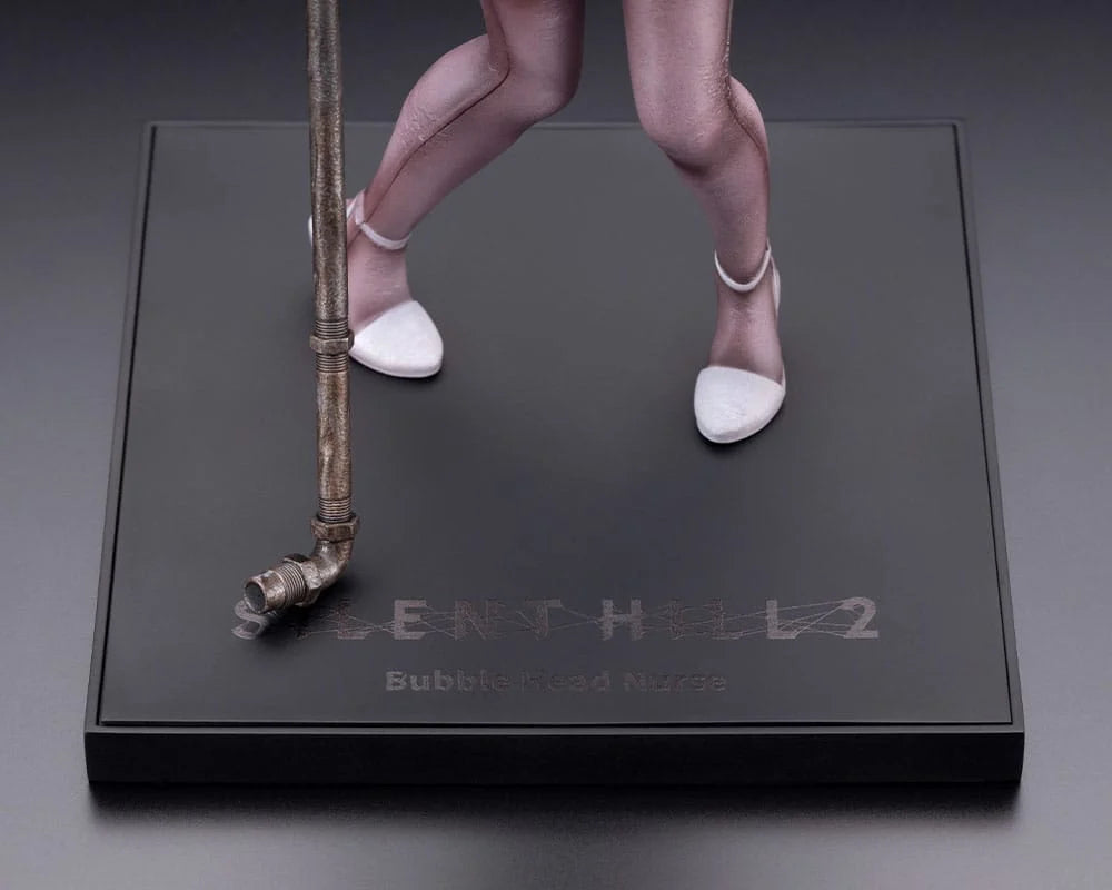 SILENT HILL 2 Bubble Head Nurse Statuette Oshi Works 22cm