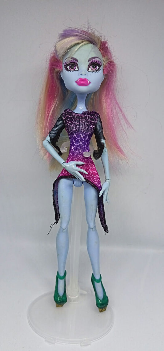 Poupée Monster High Abbey Bominable G1 avec socle, peau bleue et cheveux multicolores