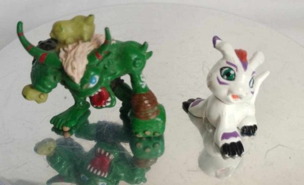 Lot de figurines Digimon