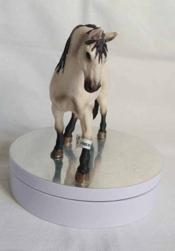 cheval-jument-schleich