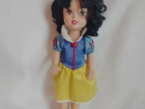 Poupée Blanche neige