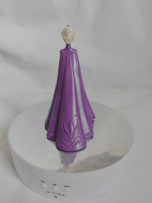 Figurine Reine des Neiges – Image 2