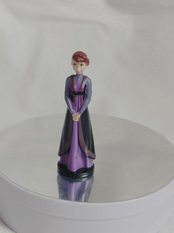 Figurine Reine des neiges.