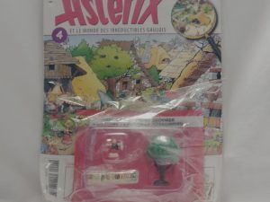 Numéro 4 du village ASTERIX