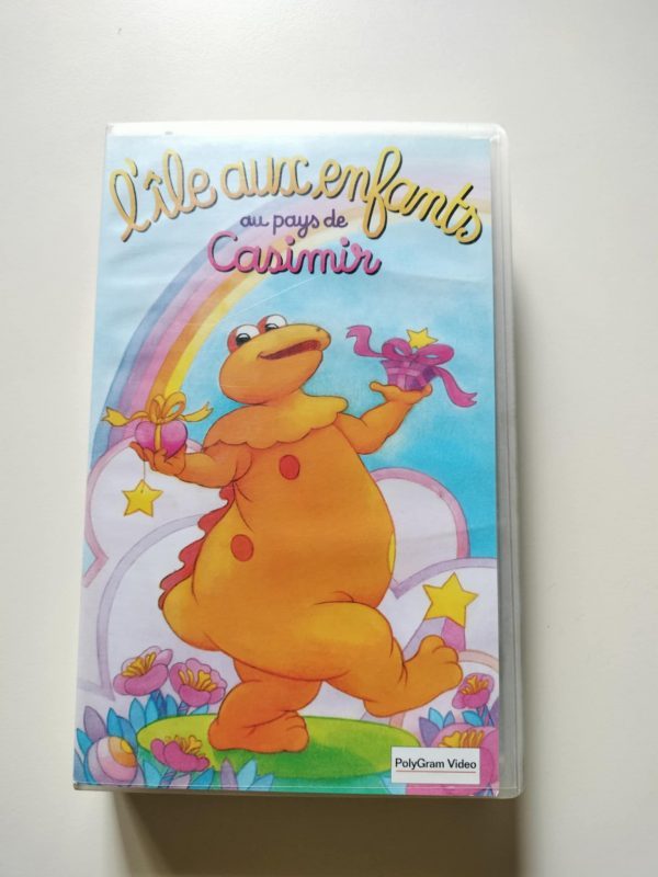VHS l'ile aux enfants au Pays de CASIMIR