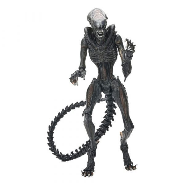 Alien Rolukus Scorched Xenomorph Ultimate Figurine 18cm