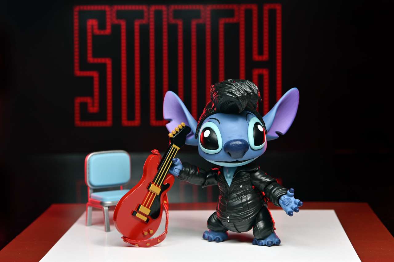 Lilo & Stitch Stitch "Singer Elvis" Ultimate Figurine 8cm – Image 5