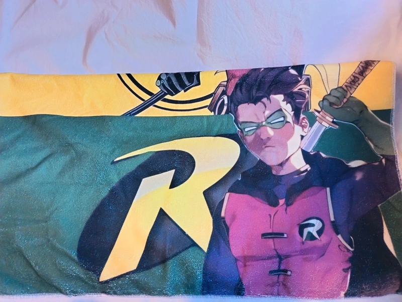 Serviette de plage DC Comics – Robin (4 versions) – Image 2