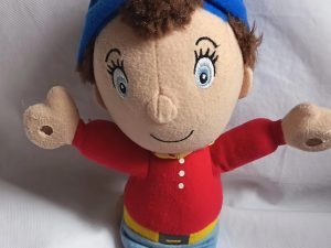 peluche oui-oui vintage