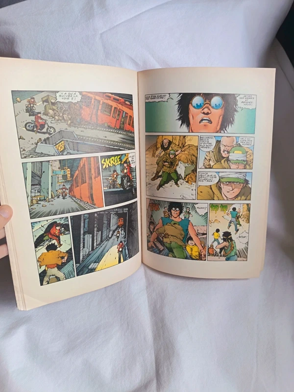 Manga Akira n°25 : Vision Souterraine – Glénat (1991) – Image 2