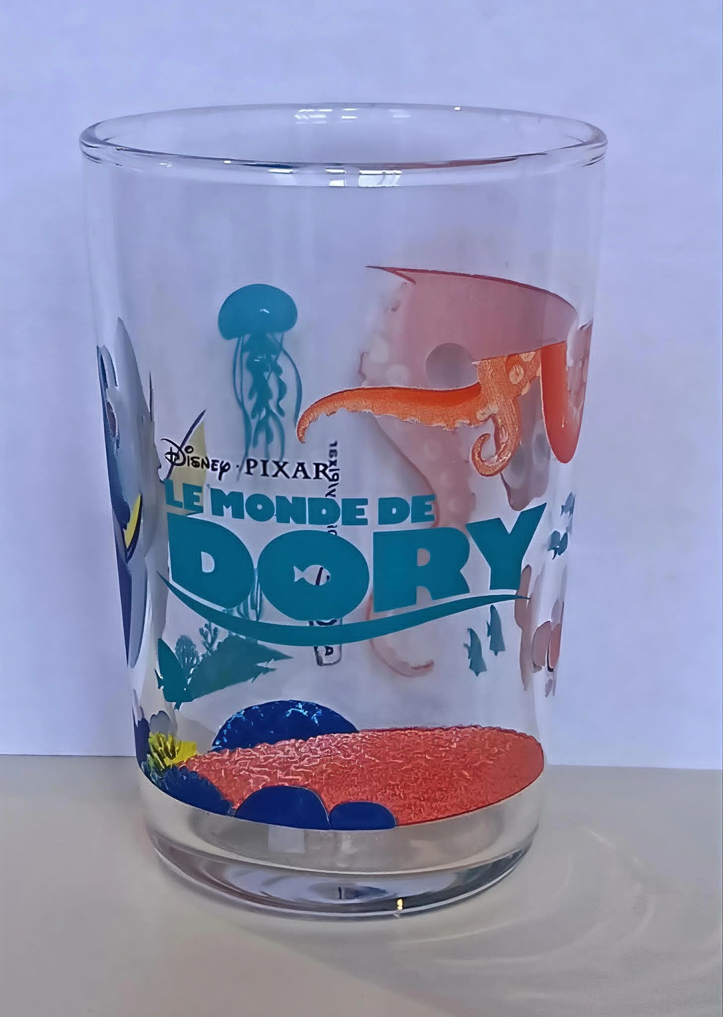 Verre de collection Disney - Le monde de DORY – Image 2