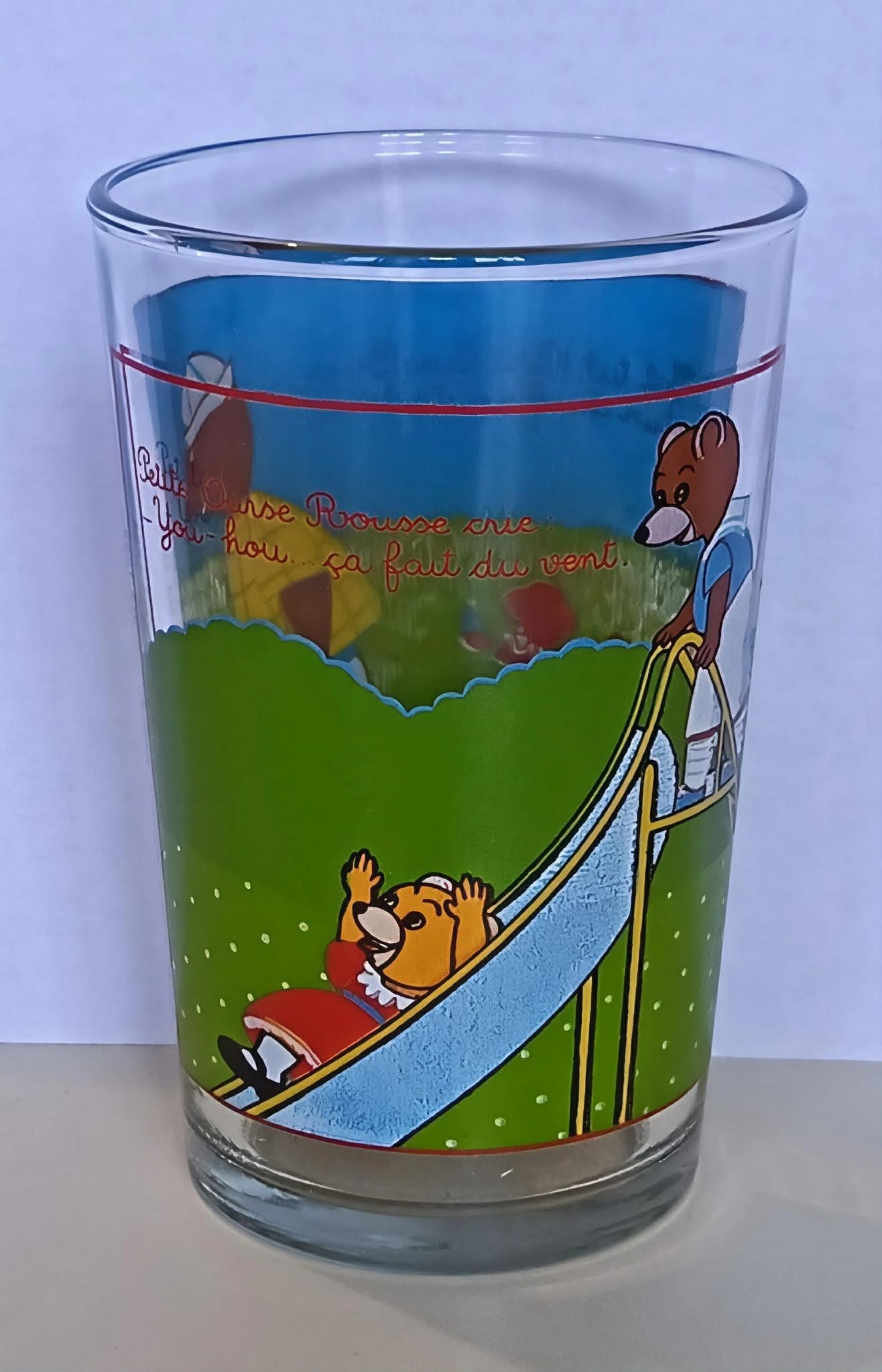 Verre Amora petit ours brun 1988