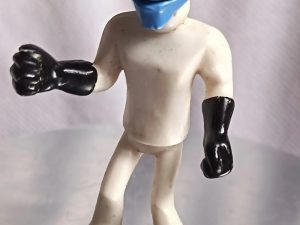 Figurine Dr Damage Weetos 2001 Butt-Ugly Martians martien bleu gants de boxe